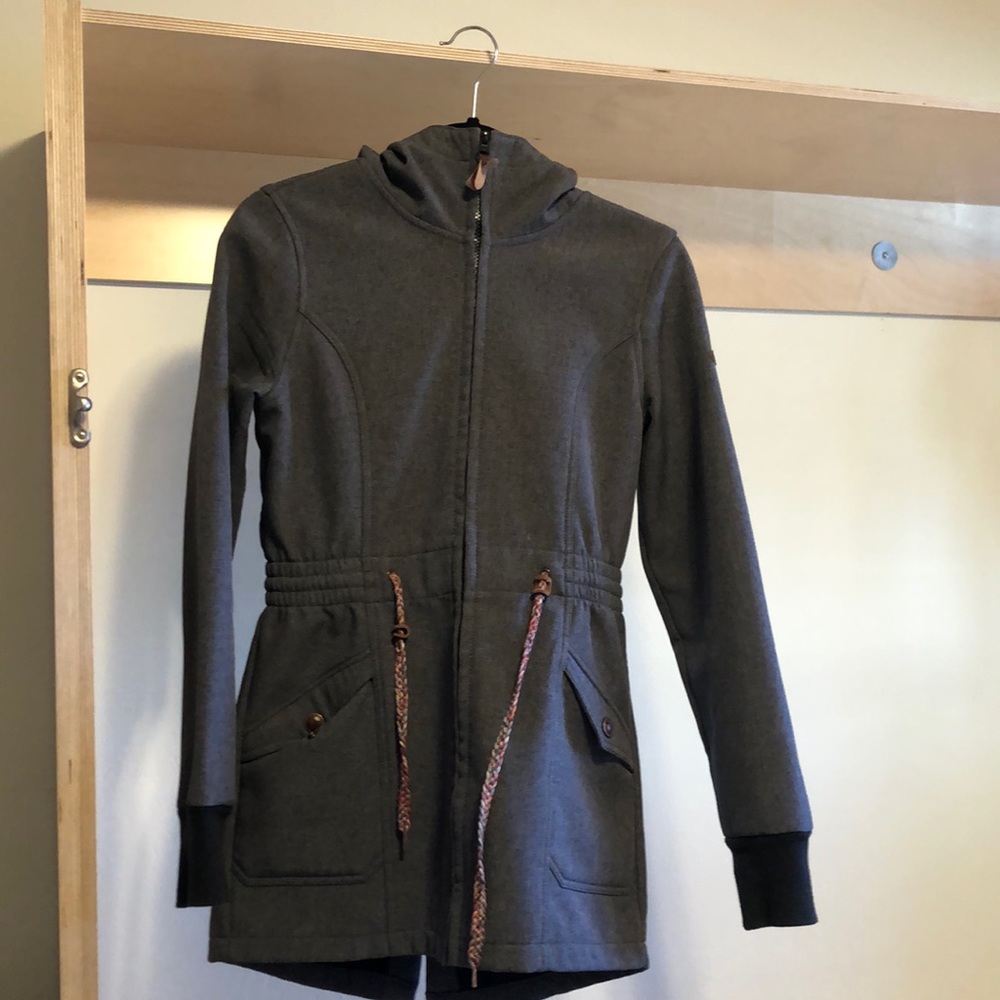 Roxy soft shell jacket. Gray. Size XS.